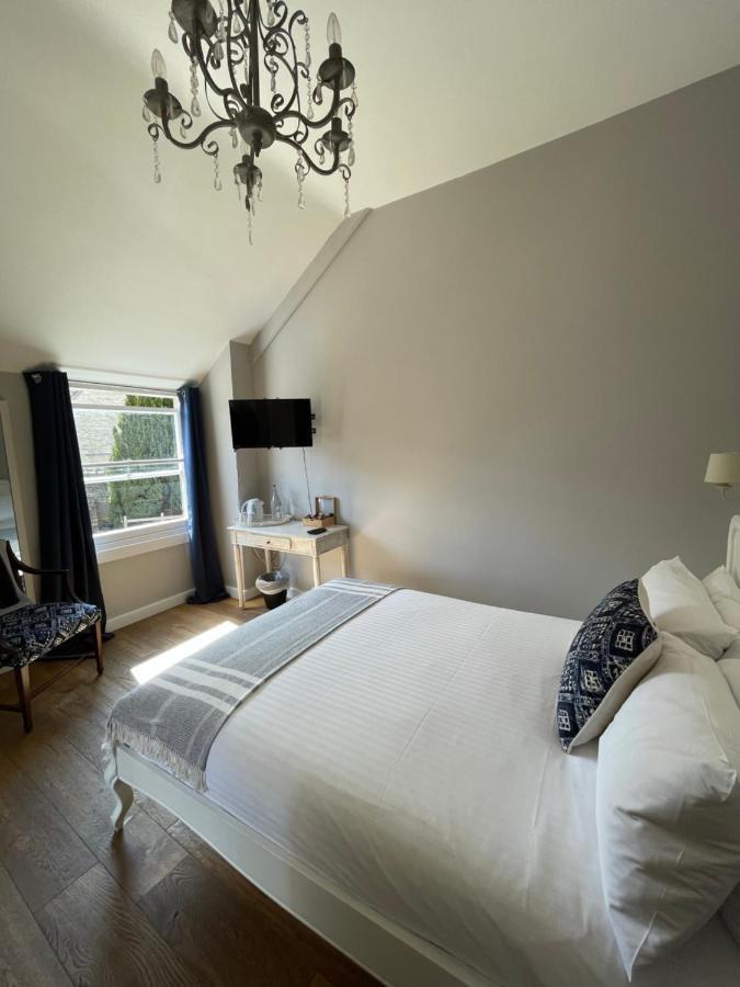 The Queen Matilda Country Rooms Avening Exterior foto